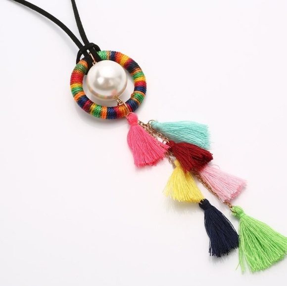 Tassle Boho Colorful Necklace - Picture 3 of 4